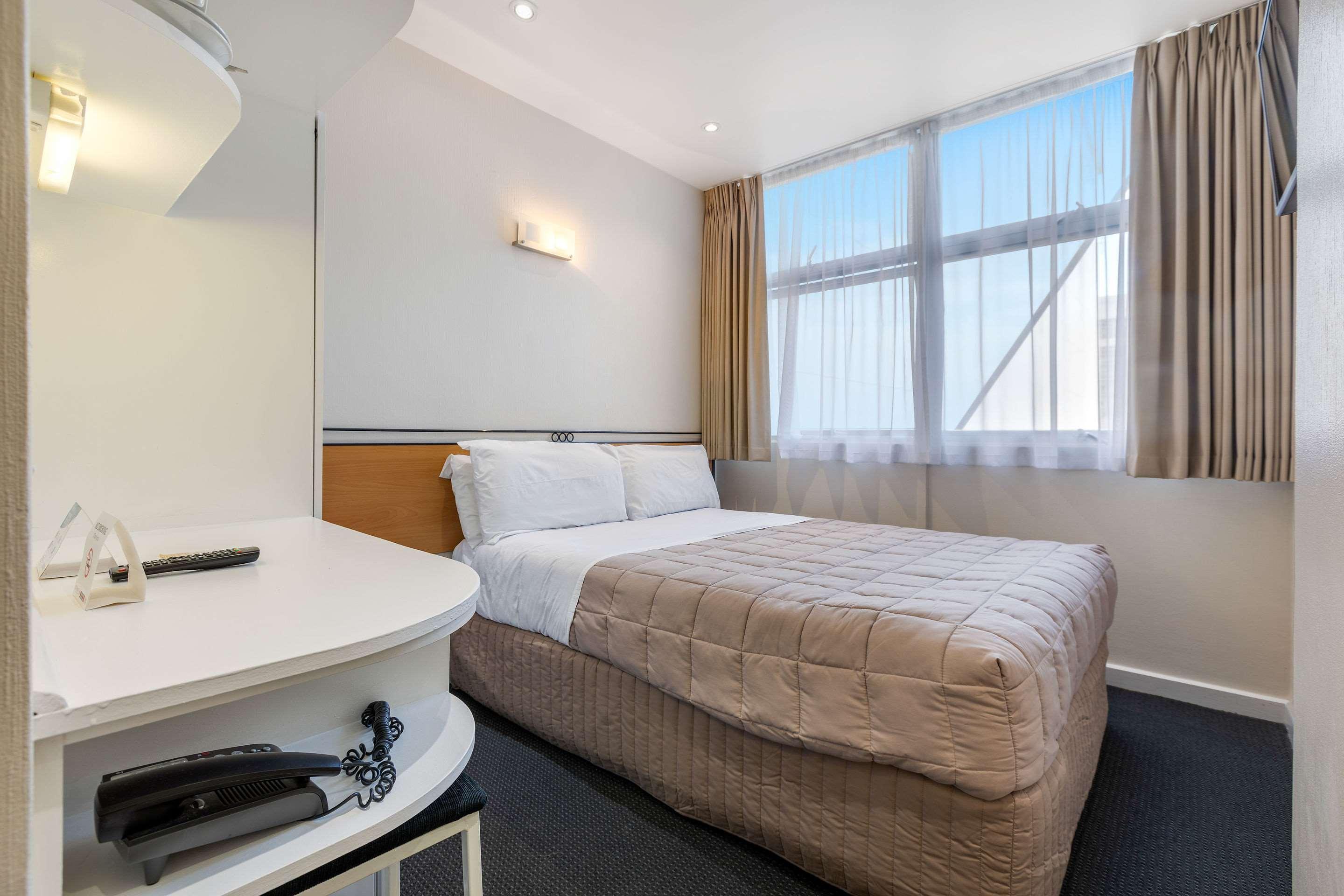 Econo Lodge City Central Оукланд Екстериор снимка