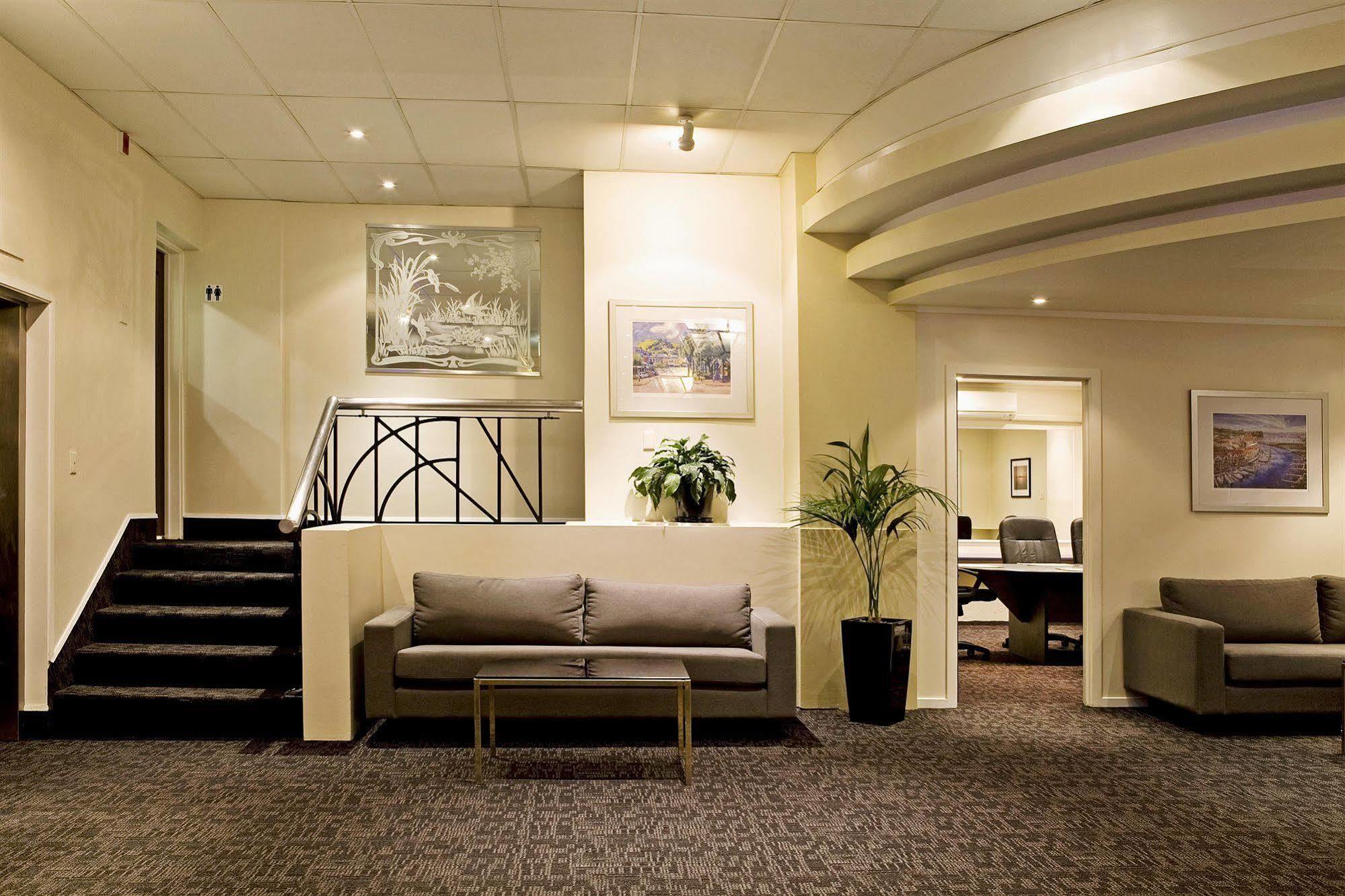 Econo Lodge City Central Оукланд Екстериор снимка