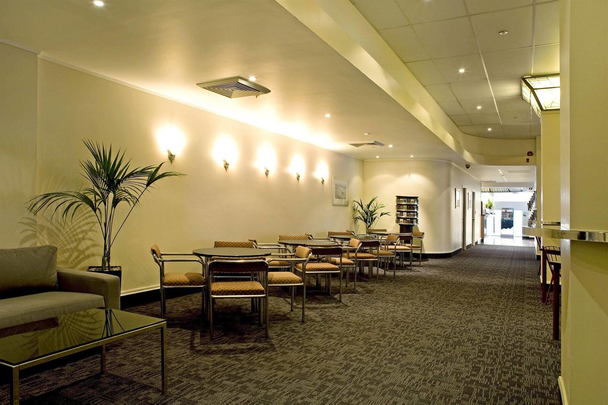Econo Lodge City Central Оукланд Екстериор снимка